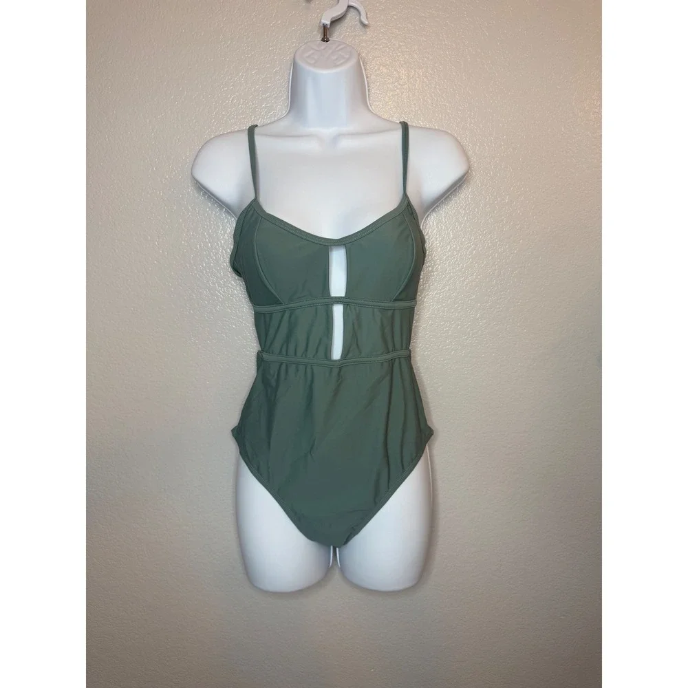 Cupshe Sage Green‎ Cutout One Piece Swimsuit DAA12E4E025PP NWT Small